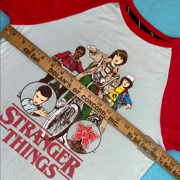 Stranger Things Short Sleeve Tee by Netflix jersey style blue red size M 8-10 - Picture 6 of 8
